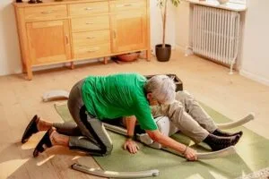 Raizer M – Manual Lifting Chair – In use – O Neill Healthcare