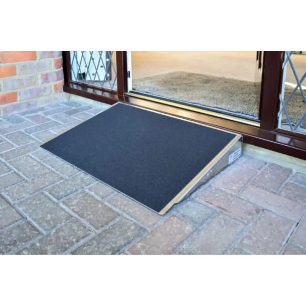 Doorline Threshold Wedge3 - O Neill Healthcare